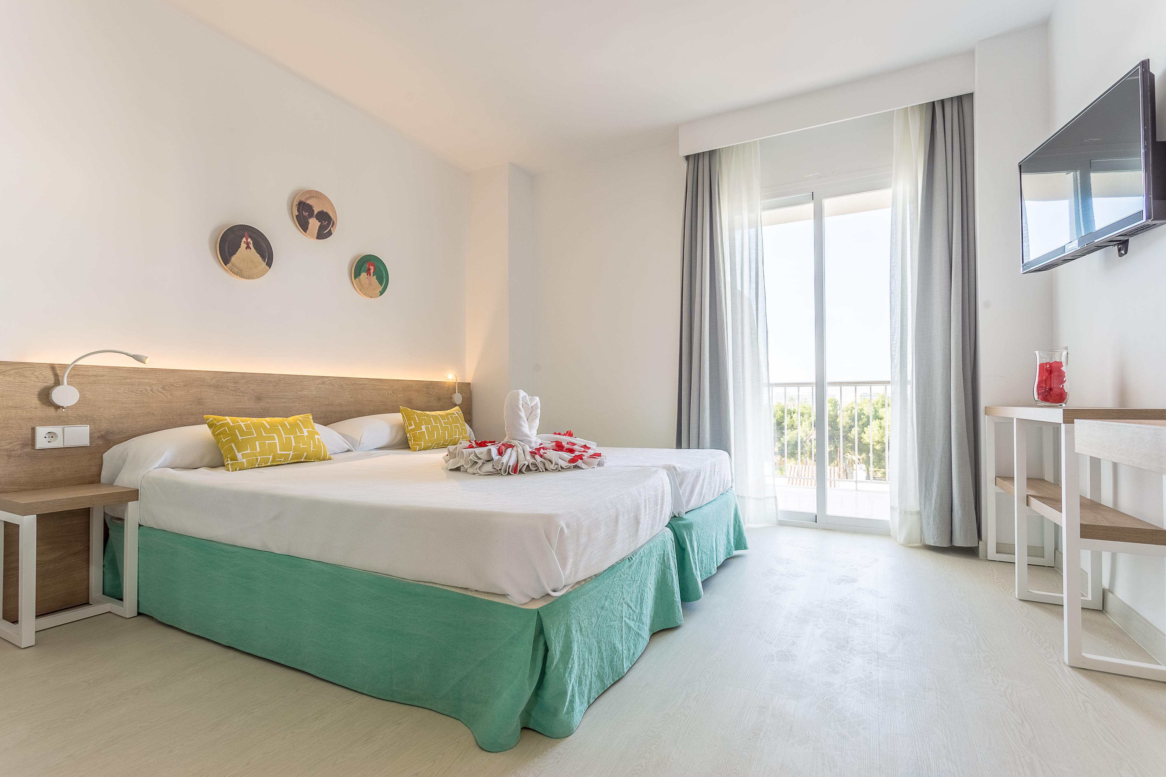 Ferrer Tamarindos Apartahotel 3*
